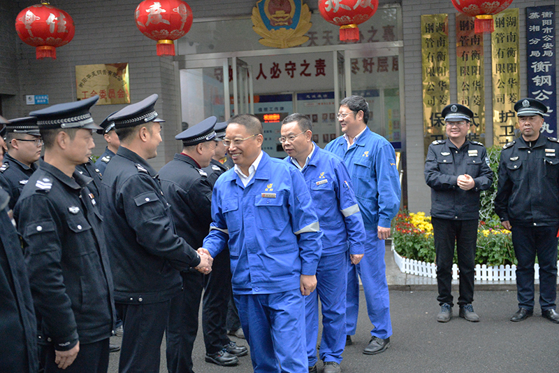 慰問凱迪、保安陽冬華 (3).JPG