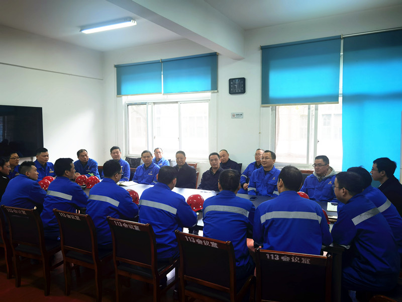 新春團拜 鋼城年味濃