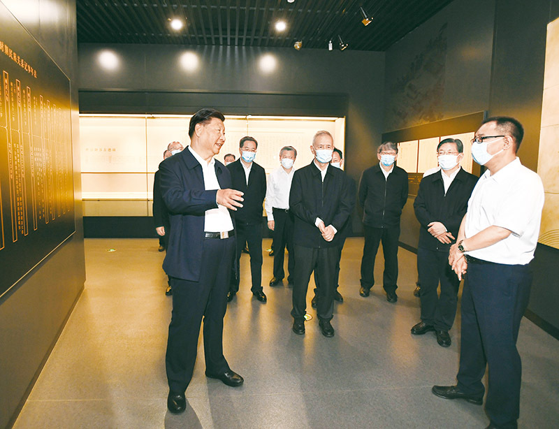 1658104421800940.jpg 堅定文化自信03.jpg